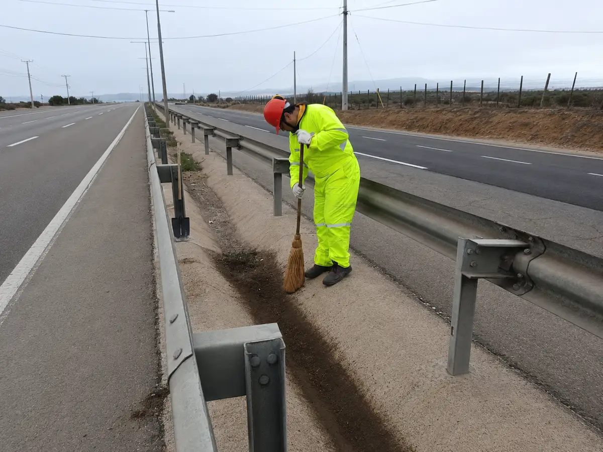 VÍASCHILE REFUERZA EL LLAMADO A LA PREVENCIÓN VIAL ANTE ANUNCIO DE TEMPORAL PARA LA ZONA NORTE Y CENTRO DEL PAÍS